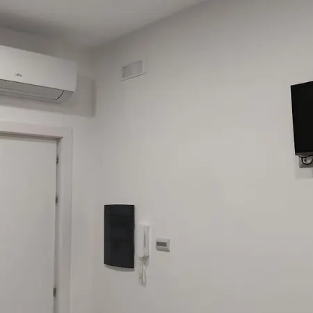 Via Milano Couette-café 5*