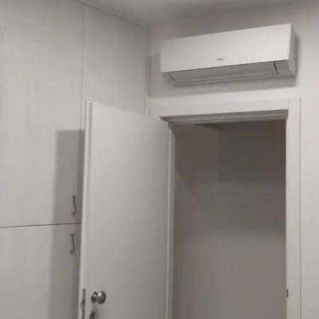 Via Milano فندق مبيت وإفطار كاتانزارو