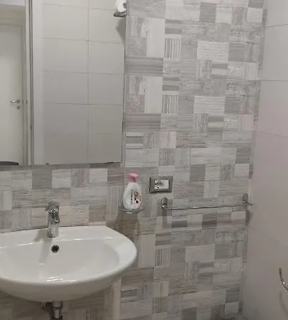 Via Milano 住宿加早餐酒店 5*